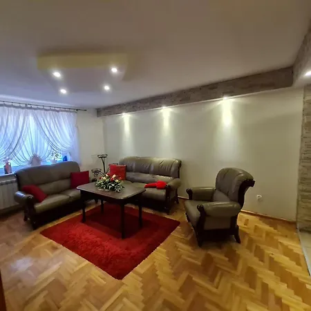 Villa Dom Gosciny Jas I Malgosia Zmigrod